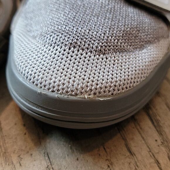 Stella Mccartney size 7 gray hightop training shoe vibe sonic🤍 - Picture 8 of 10